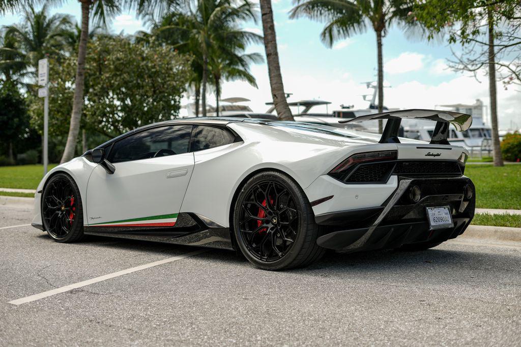 used 2018 Lamborghini Huracan car, priced at $279,991