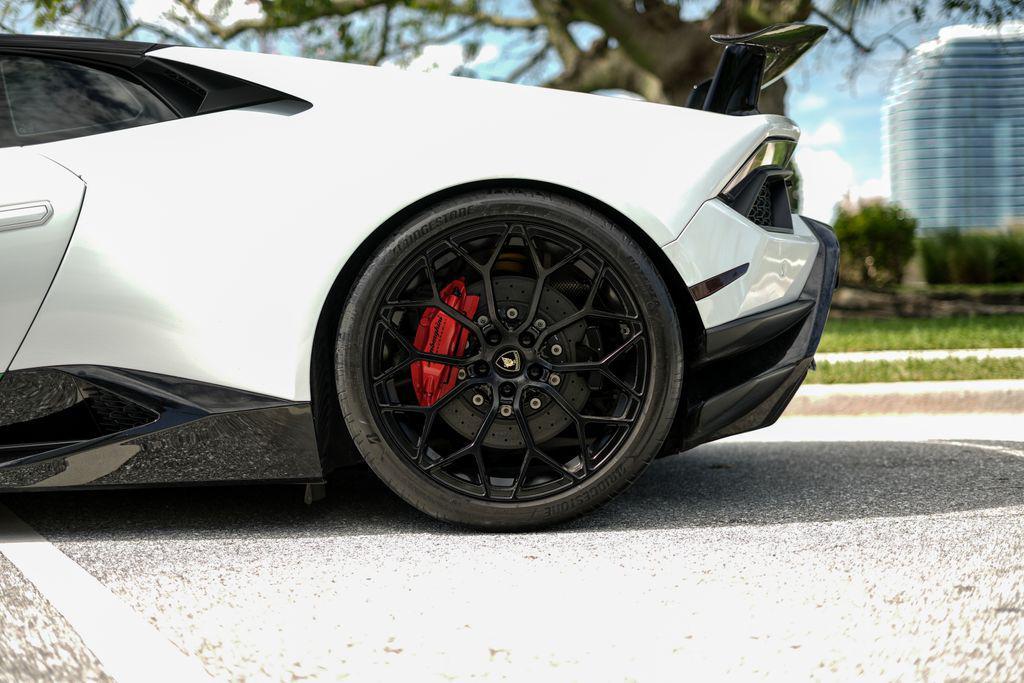 used 2018 Lamborghini Huracan car, priced at $279,991