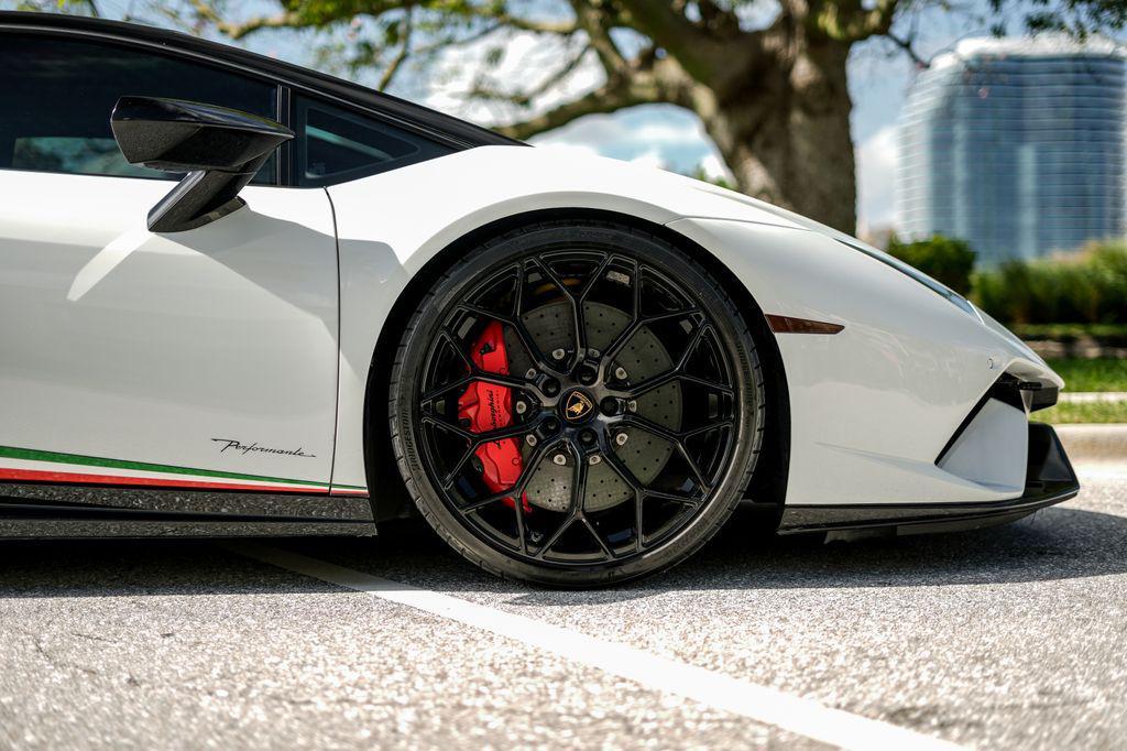 used 2018 Lamborghini Huracan car, priced at $279,991