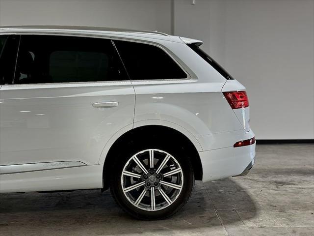 used 2018 Audi Q7 car, priced at $24,444