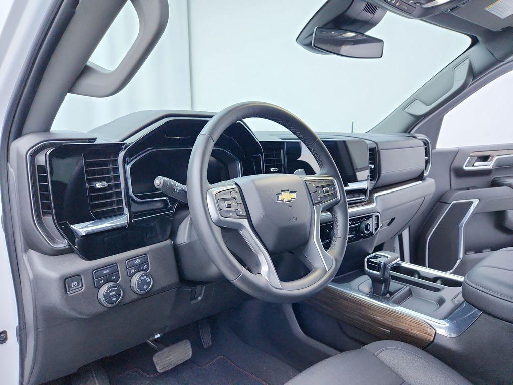 used 2024 Chevrolet Silverado 1500 car, priced at $37,991