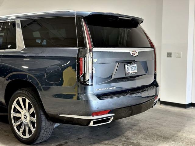 used 2021 Cadillac Escalade ESV car, priced at $72,995