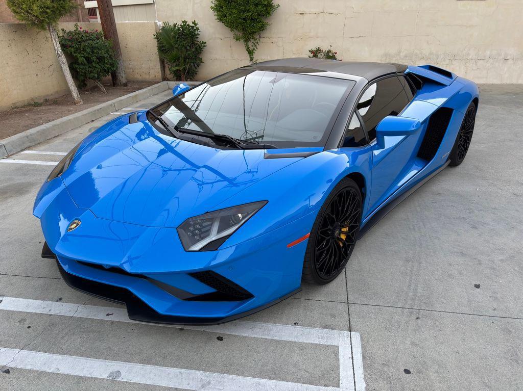 used 2019 Lamborghini Aventador S car, priced at $463,991