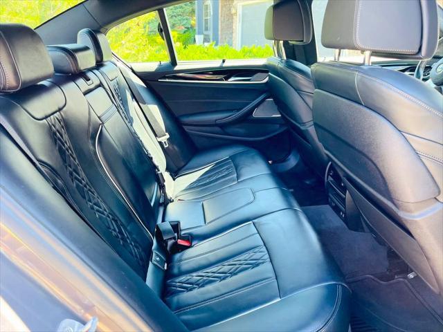 used 2022 BMW M550 car, priced at $57,991
