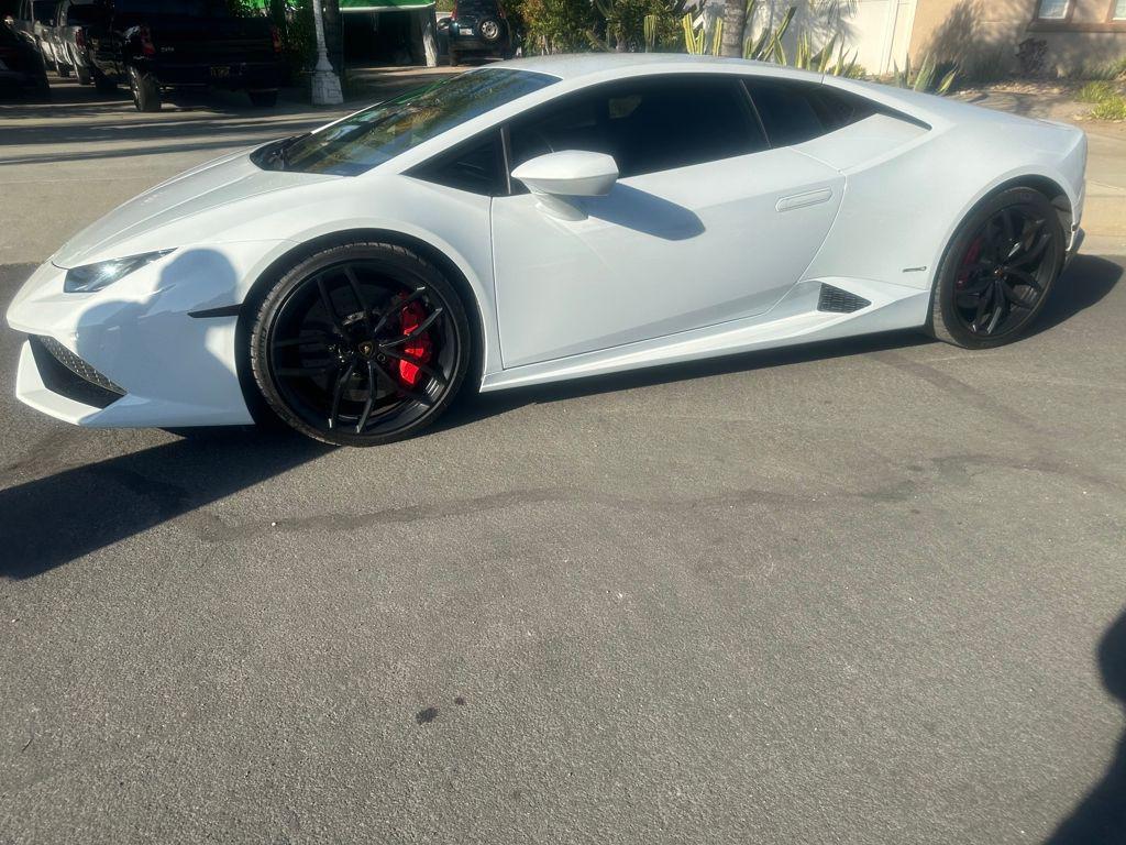 used 2015 Lamborghini Huracan car, priced at $169,991