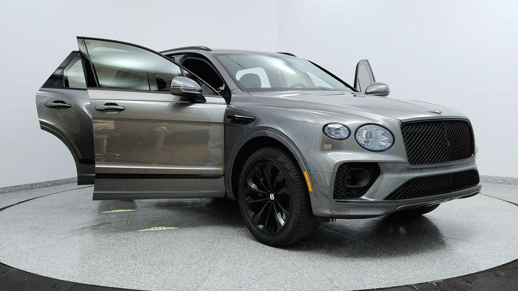 used 2022 Bentley Bentayga car, priced at $144,691