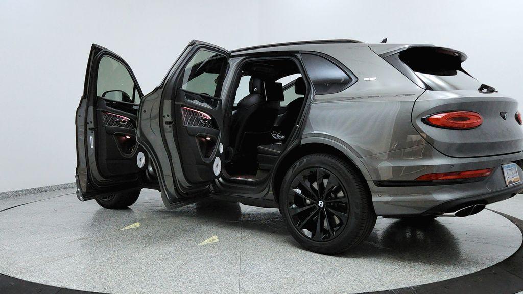 used 2022 Bentley Bentayga car, priced at $144,691