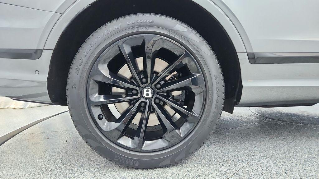 used 2022 Bentley Bentayga car, priced at $144,691