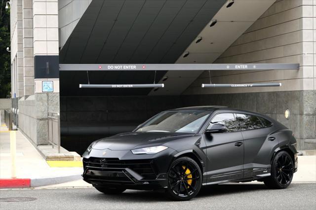 used 2024 Lamborghini Urus car, priced at $284,991