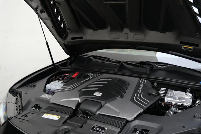 used 2024 Lamborghini Urus car, priced at $284,991