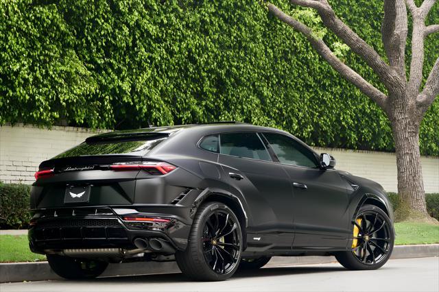 used 2024 Lamborghini Urus car, priced at $284,991