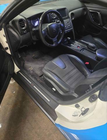 used 2016 Nissan GT-R car, priced at $89,991