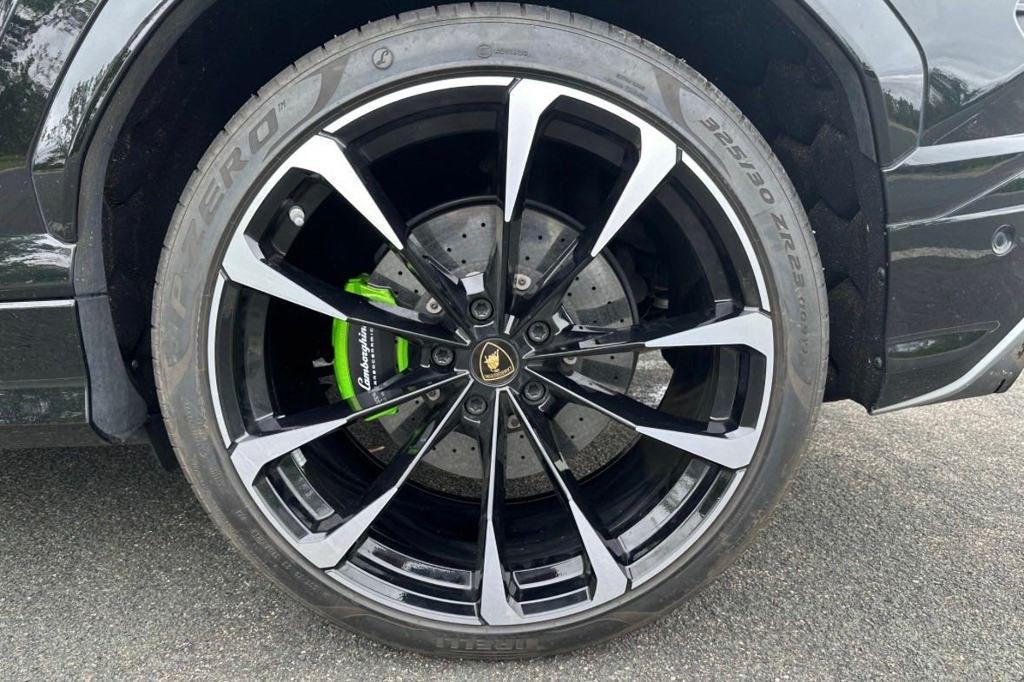 used 2019 Lamborghini Urus car, priced at $166,991