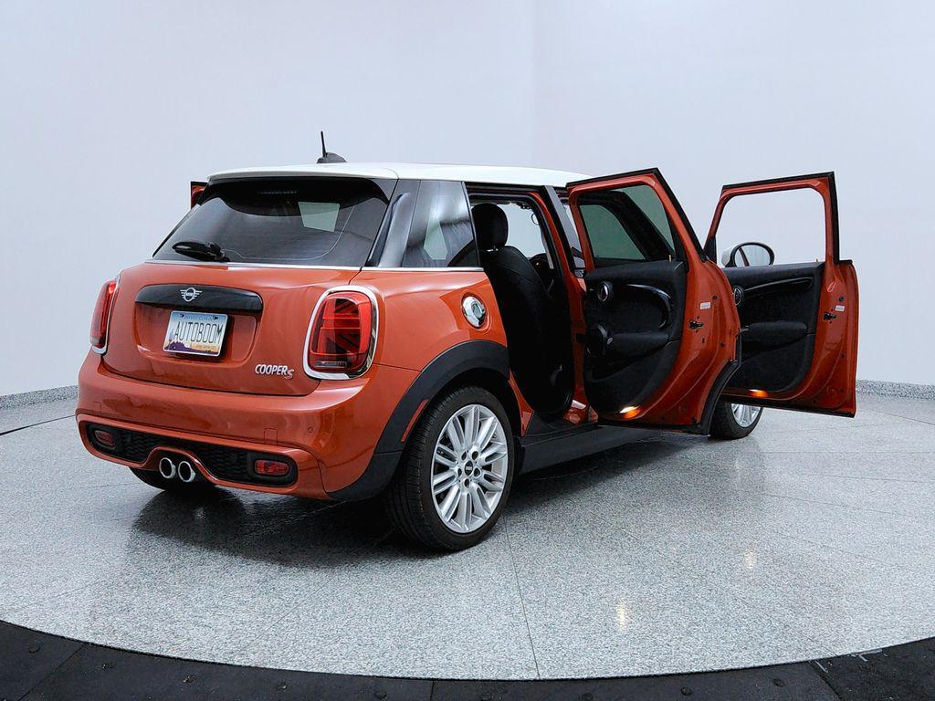 used 2021 MINI Hardtop car, priced at $22,991