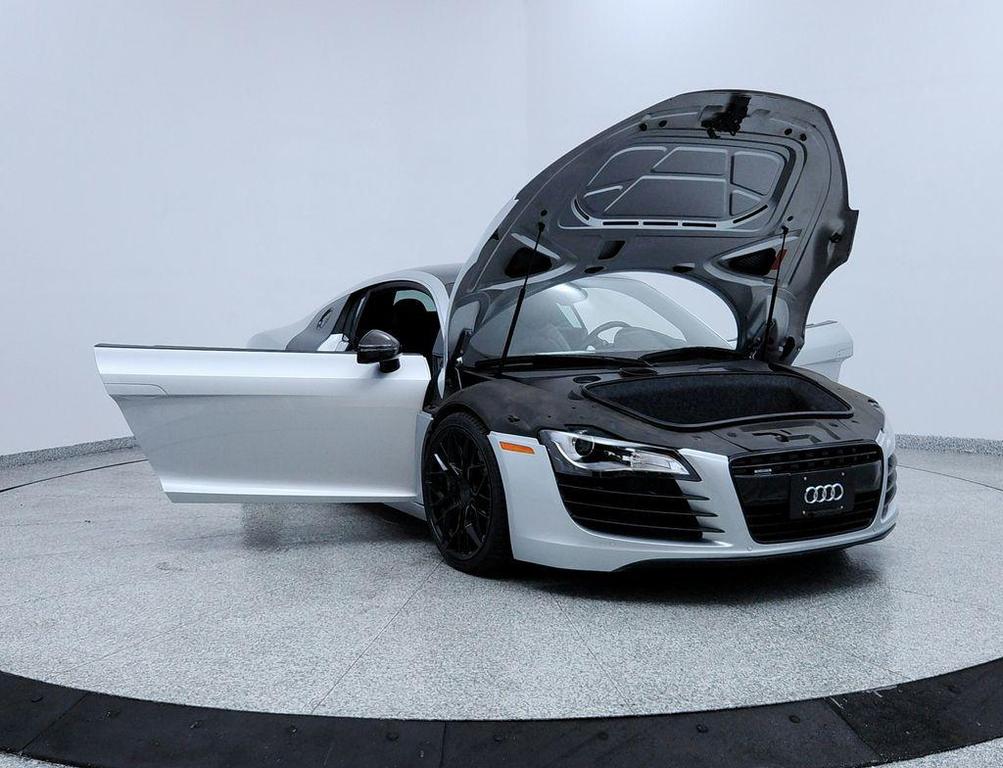 used 2009 Audi R8 car, priced at $71,991