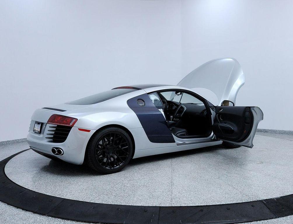 used 2009 Audi R8 car, priced at $71,991