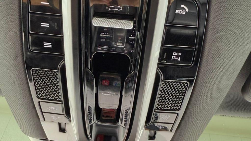 used 2022 Porsche Cayenne car, priced at $59,991