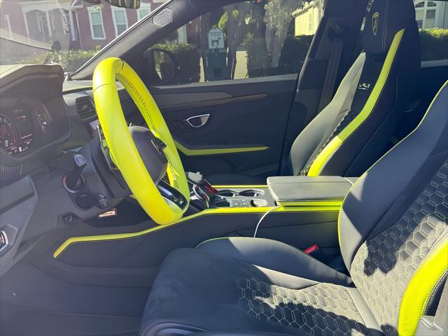 used 2022 Lamborghini Urus car, priced at $233,591