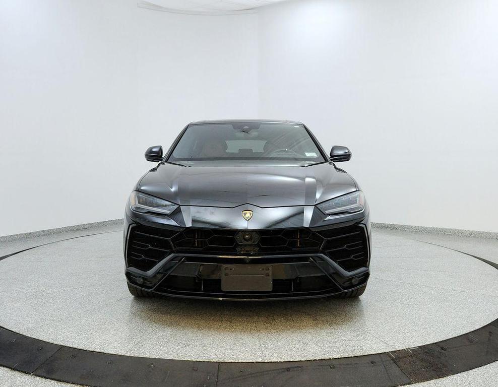 used 2022 Lamborghini Urus car, priced at $197,991