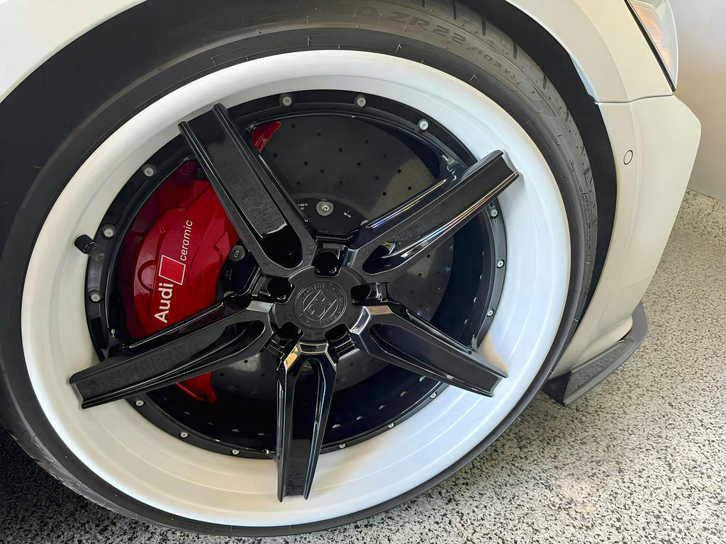 used 2021 Audi RS 6 Avant car, priced at $111,991