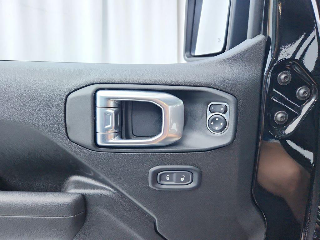 used 2025 Jeep Gladiator car, priced at $45,991