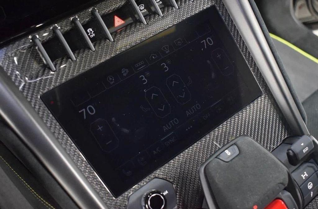 used 2023 Lamborghini Urus car, priced at $292,991