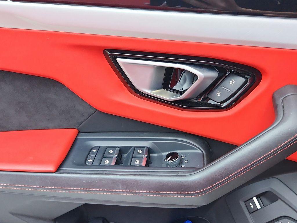 used 2019 Lamborghini Urus car, priced at $173,991