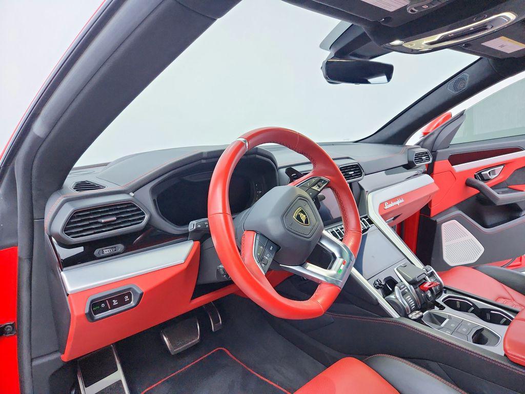 used 2019 Lamborghini Urus car, priced at $166,991