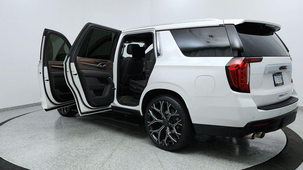 used 2021 GMC Yukon car, priced at $49,991