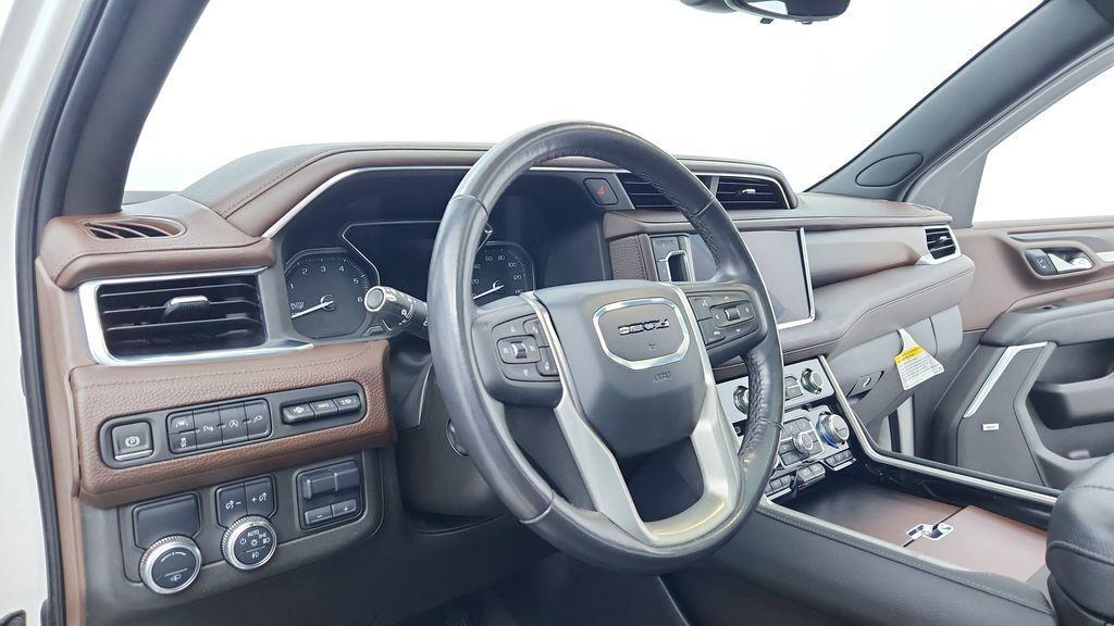 used 2021 GMC Yukon car, priced at $49,991