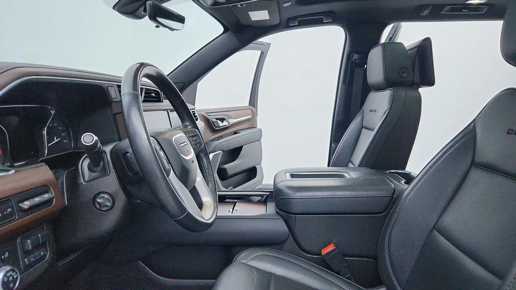used 2021 GMC Yukon car, priced at $49,991
