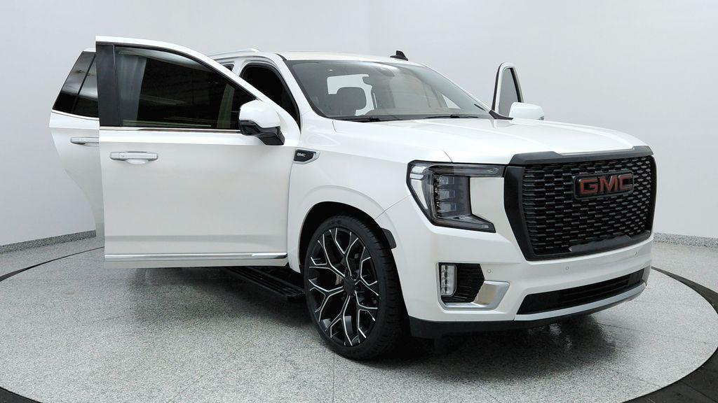 used 2021 GMC Yukon car, priced at $49,991