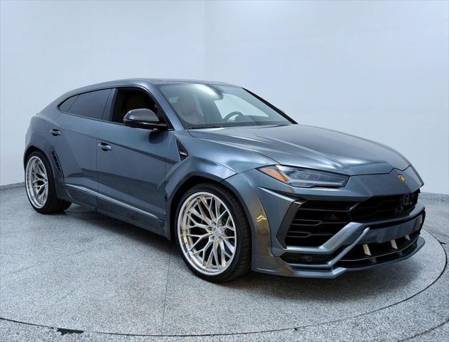 used 2019 Lamborghini Urus car, priced at $220,991