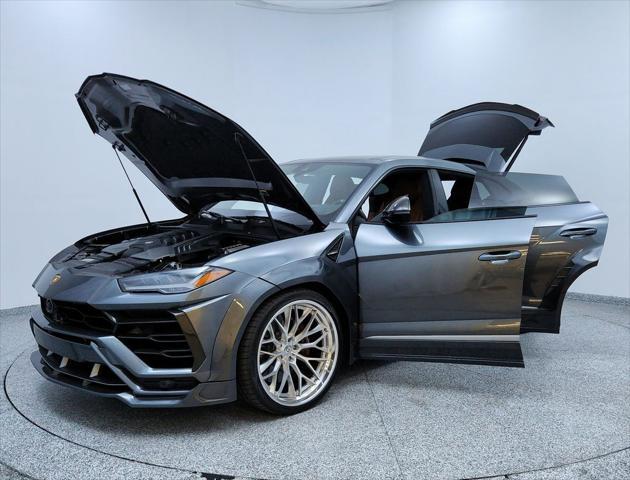 used 2019 Lamborghini Urus car, priced at $222,991