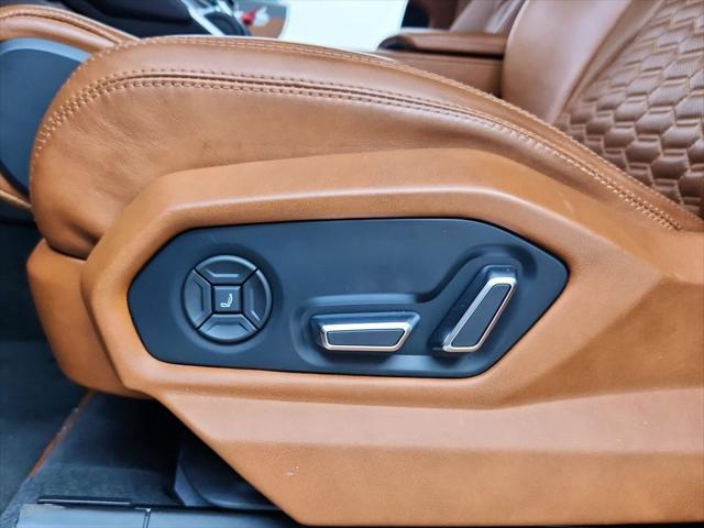 used 2019 Lamborghini Urus car, priced at $222,991
