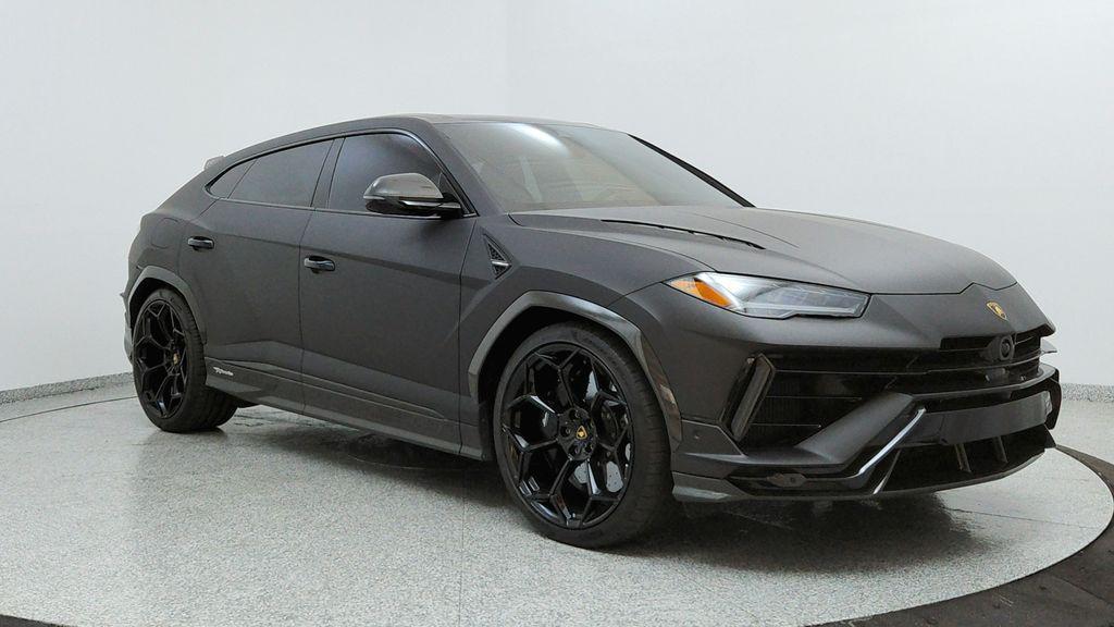 used 2023 Lamborghini Urus car, priced at $282,991