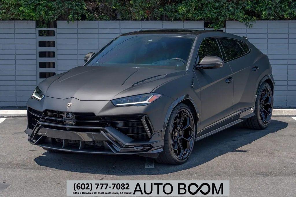 used 2023 Lamborghini Urus car, priced at $282,991