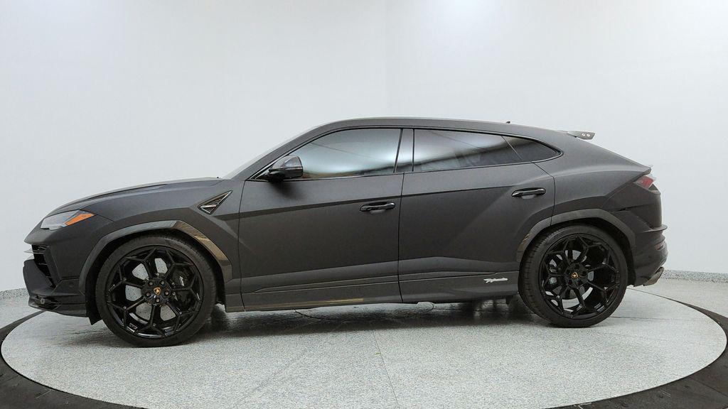 used 2023 Lamborghini Urus car, priced at $282,991