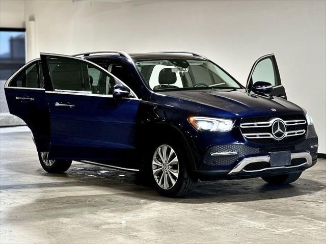 used 2020 Mercedes-Benz GLE 450 car, priced at $39,995