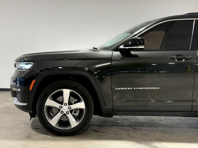 used 2021 Jeep Grand Cherokee L car, priced at $28,991