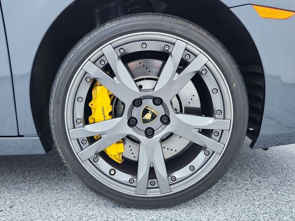 used 2006 Lamborghini Gallardo car, priced at $105,991