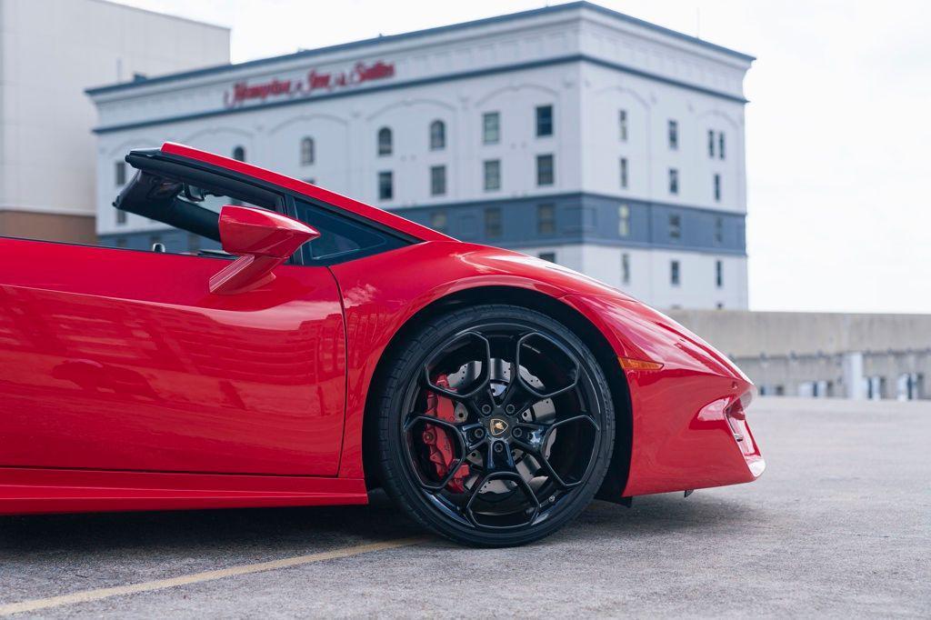 used 2018 Lamborghini Huracan car, priced at $219,999