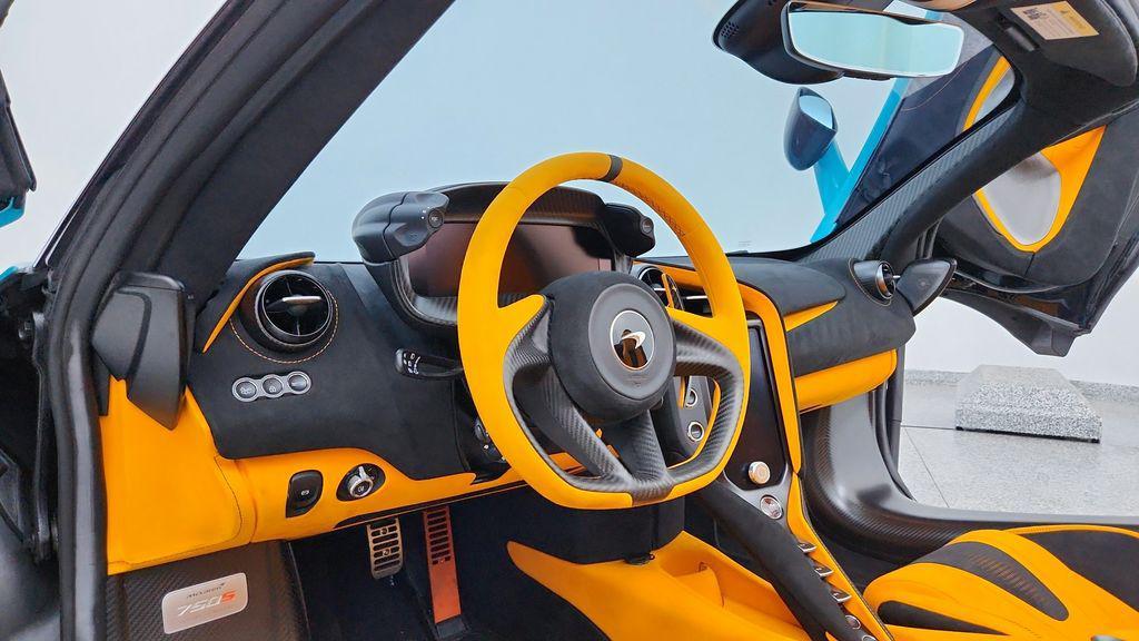 used 2024 McLaren 750S car, priced at $409,991