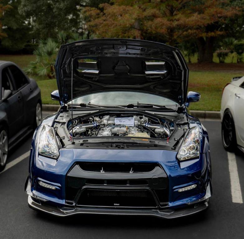 used 2014 Nissan GT-R car, priced at $102,991