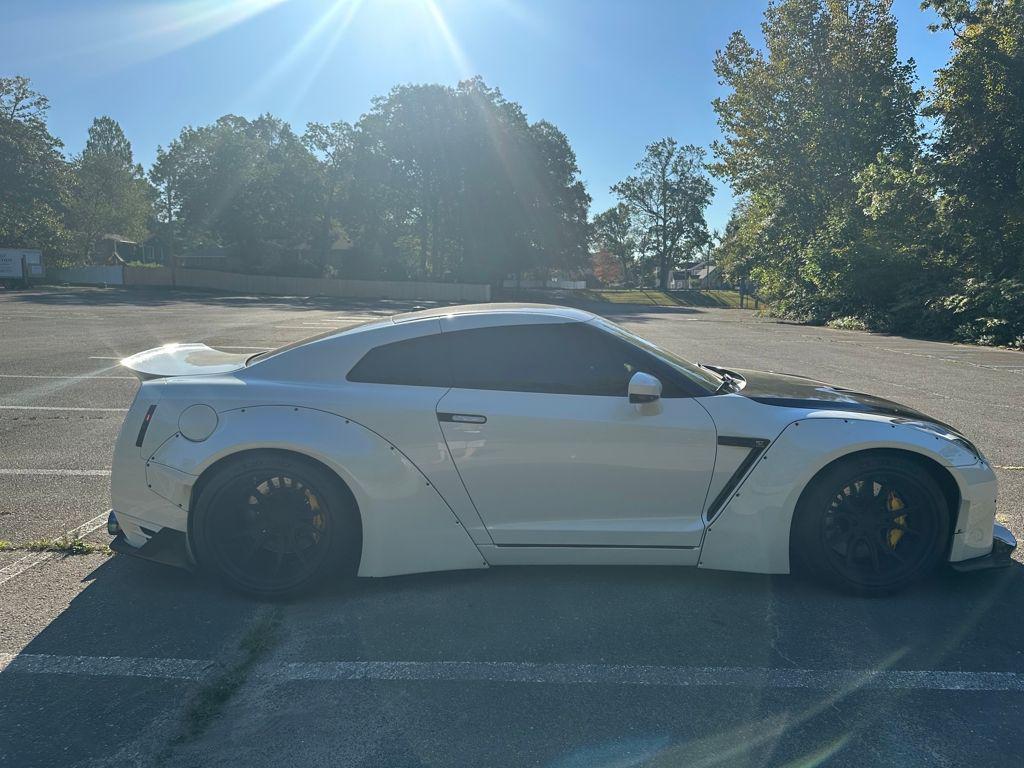 used 2014 Nissan GT-R car, priced at $109,991