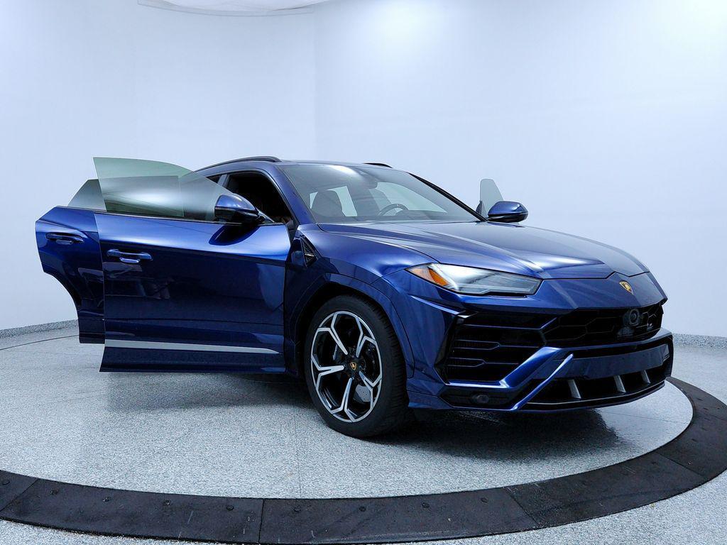 used 2021 Lamborghini Urus car, priced at $189,991