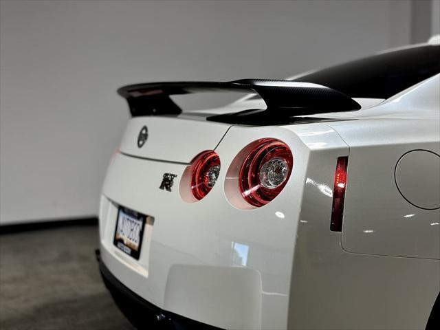 used 2016 Nissan GT-R car, priced at $82,991