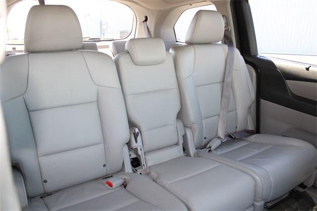 used 2016 Honda Odyssey car, priced at $19,548