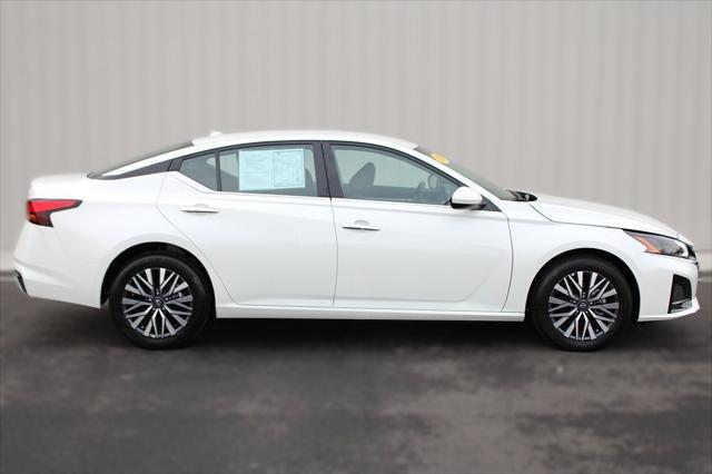 used 2023 Nissan Altima car, priced at $24,432