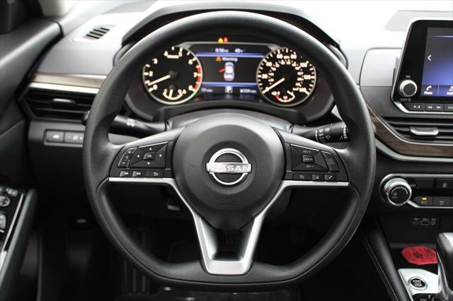 used 2023 Nissan Altima car, priced at $24,432